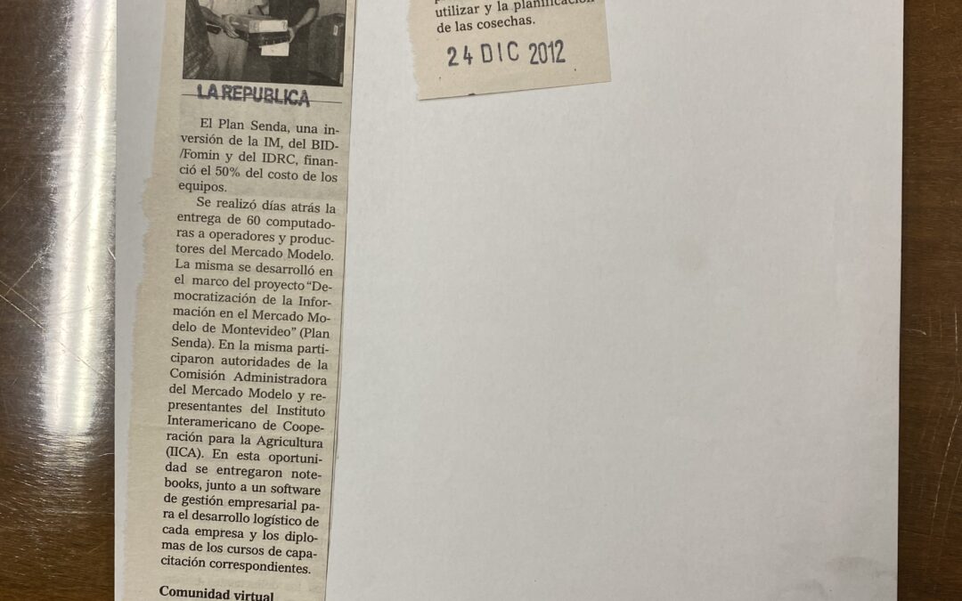 Diario La República, Montevideo. 2012/12/24. «Notebooks para los productores»