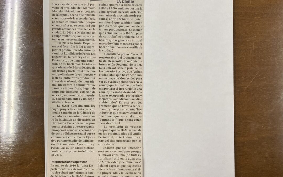 Diario La Diaria, Montevideo. 2010/11/01. «Tan cerquita no»